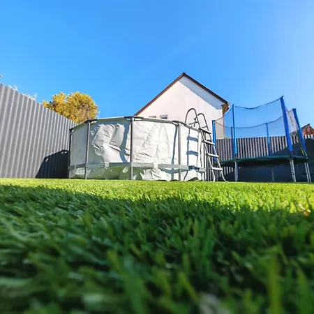 Evergreen Loft Apartmanhaz *
