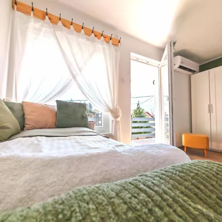 Evergreen Loft Apartmanhaz